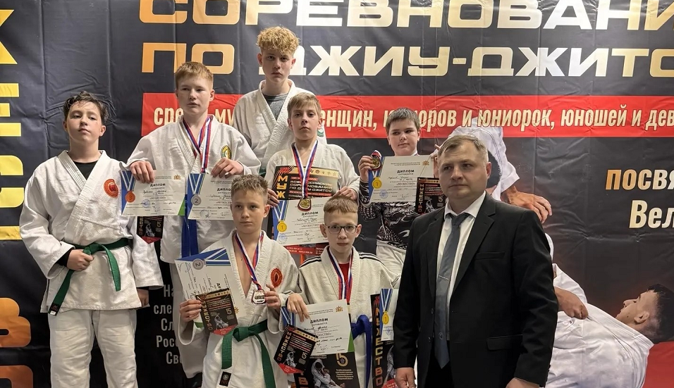 На всероссийском уровне - полевские бойцы джиу-джитсу