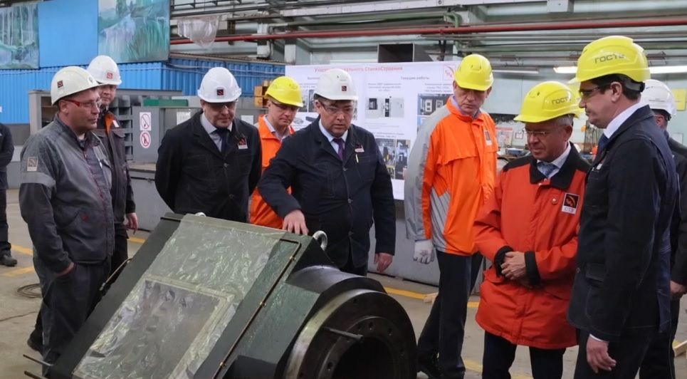 День безопасности, Квест в научном центре и Гастроли Театра Наций. Рассказывает ТМК