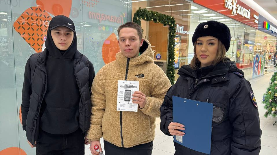 Полевские полицейские продолжают предупреждать о мошенниках