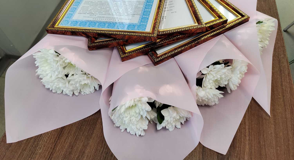 Жилищные сертификаты вручили полевским семьям