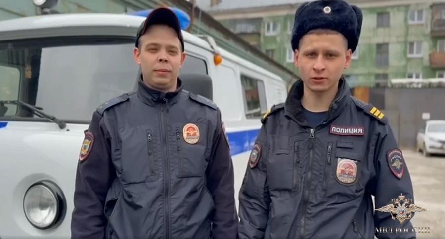 Как полевские полицейские помогли тонувшему школьнику. МВД официально