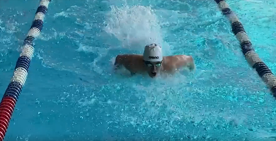 Бассейн Дворца спорта СТЗ стал местом межрегиональных состязаний