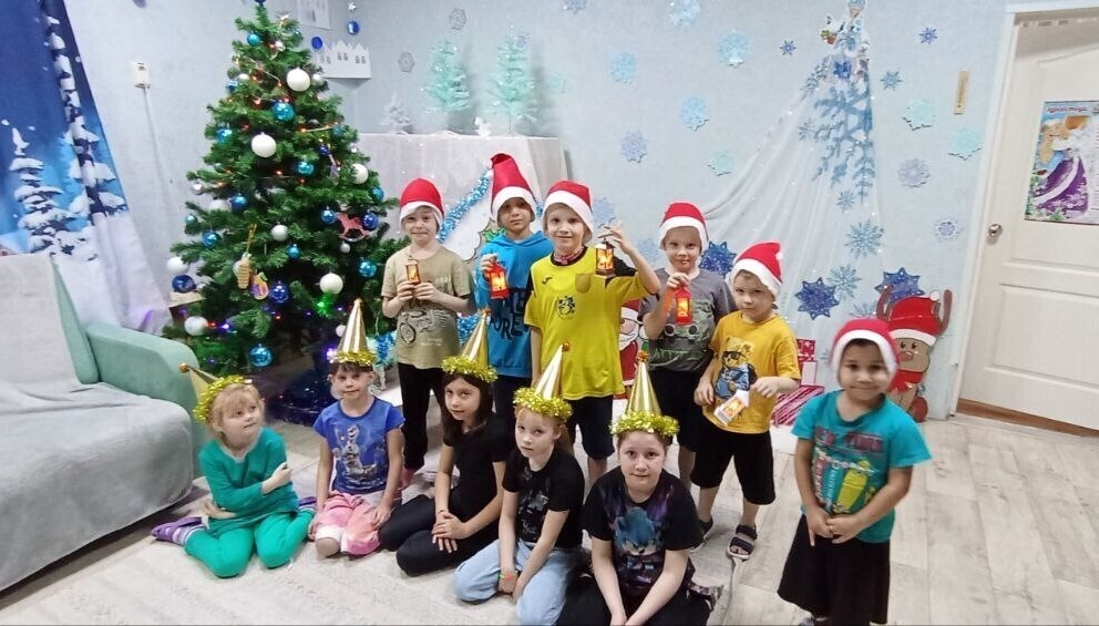 Маленьким полевчанам - веселые каникулы