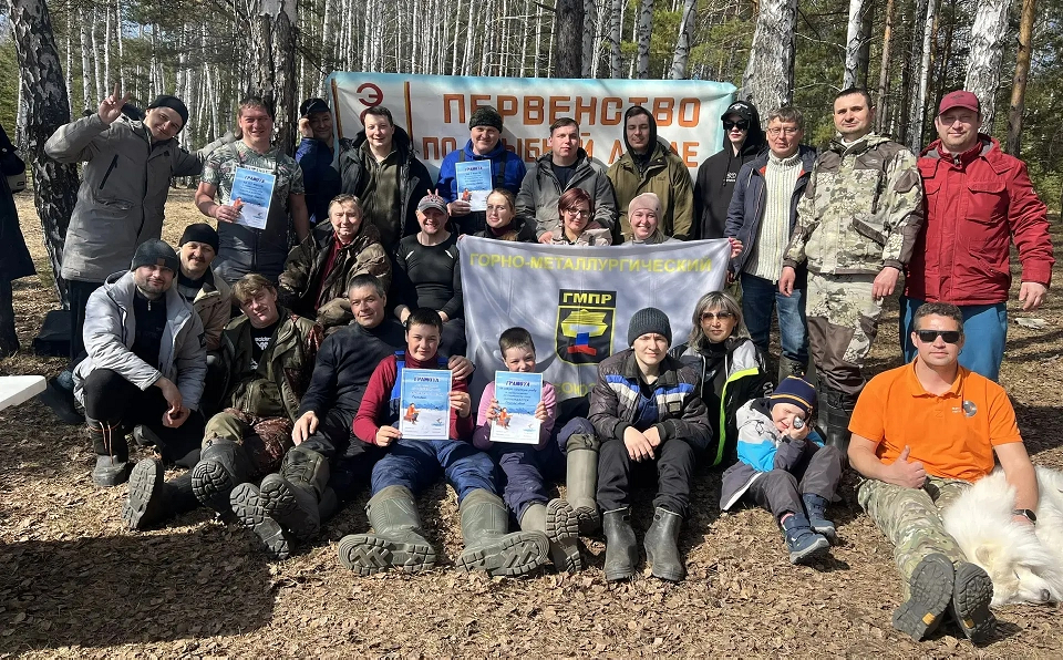 Электросталеплавильщики СТЗ успели порыбачить по последнему льду