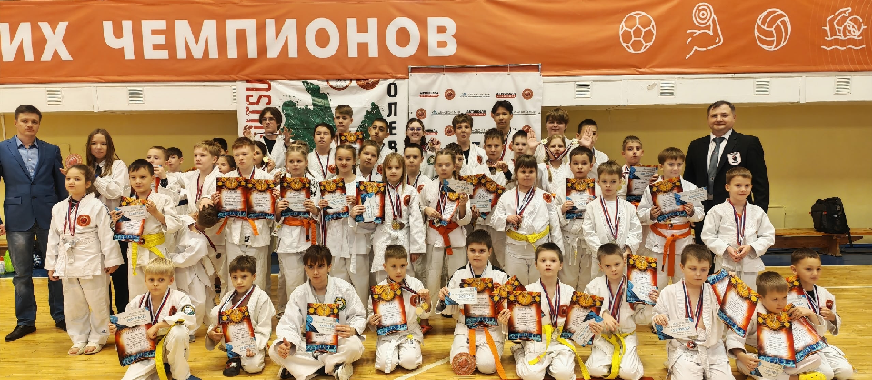 Прошли городские соревнования Полевского по джиу-джитсу