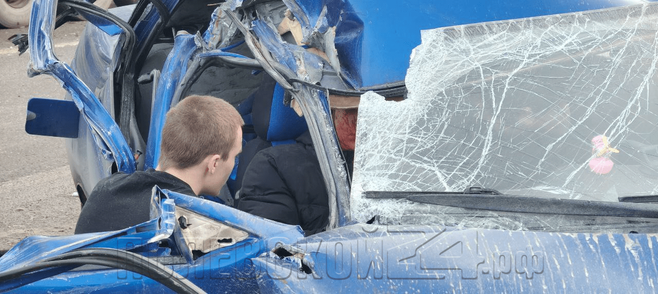 Пострадавший в аварии на «золотом километре» жив