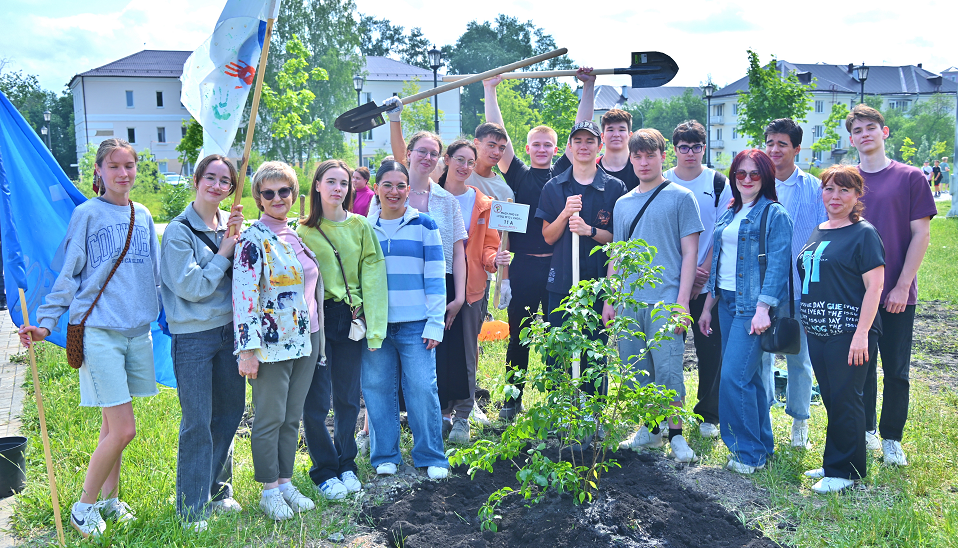 Как северские трубники озеленяют Полевской