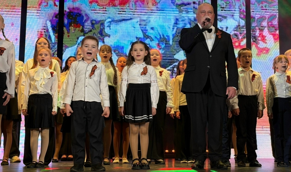 "Правнуки Победы" вновь на полевской сцене