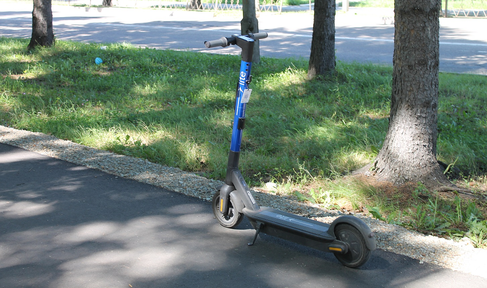 В России впервые полностью запретили электросамокаты