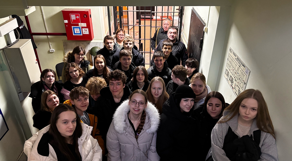 Полевские школьники вновь попали в изолятор временного содержания