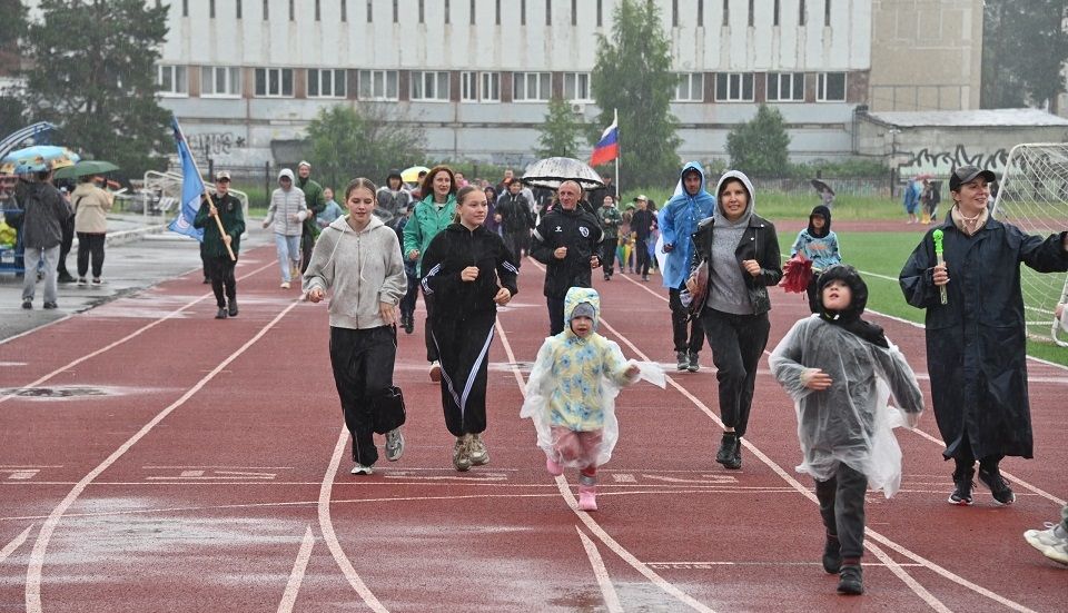 Пробег "Бежим с добром" состоялся несмотря на дождь