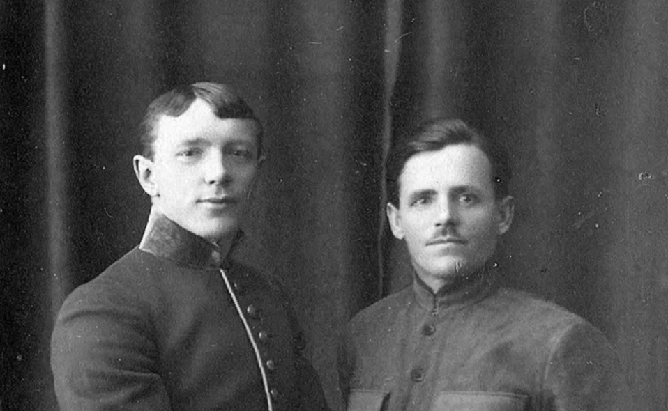 Северская домна собирает старые фото заводчан! Включите себя в историю!