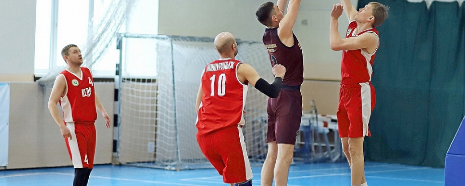 Полевской "Металлург" оказался сильнее 