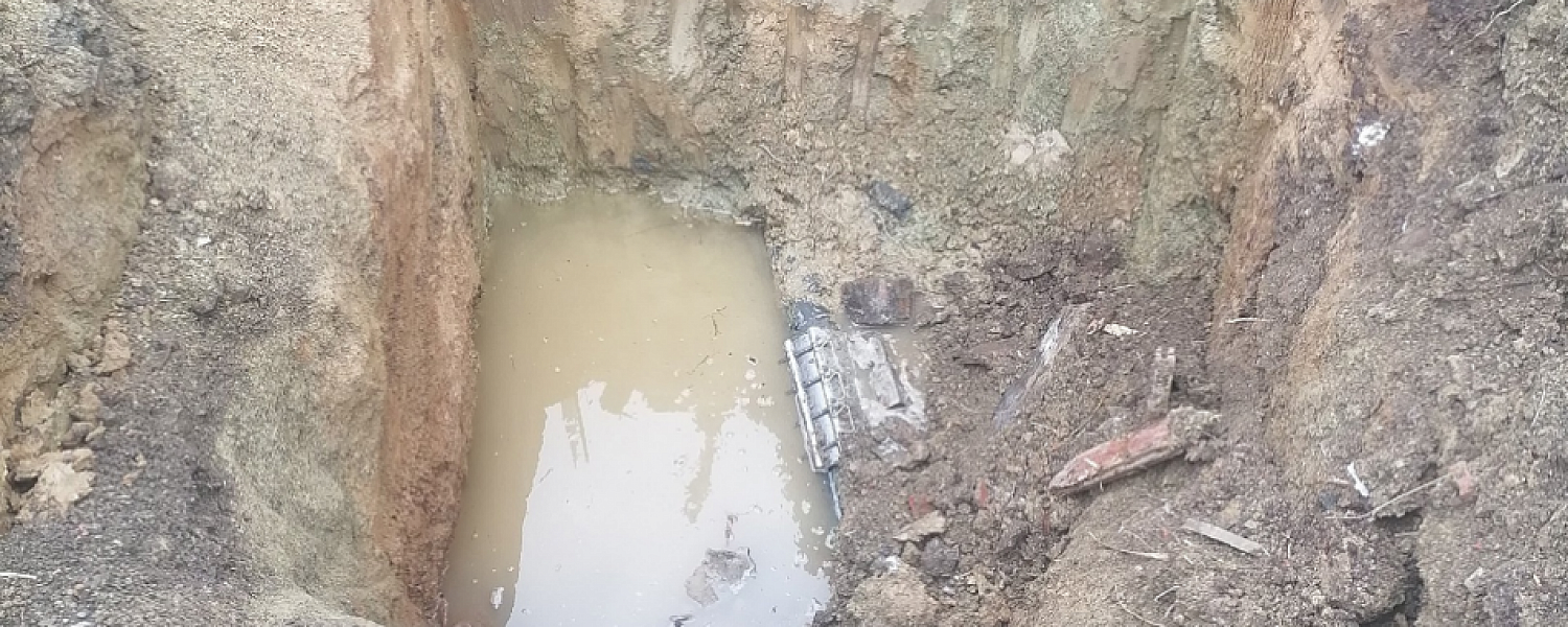 Воду дали! В частном секторе Северского закончилась засуха