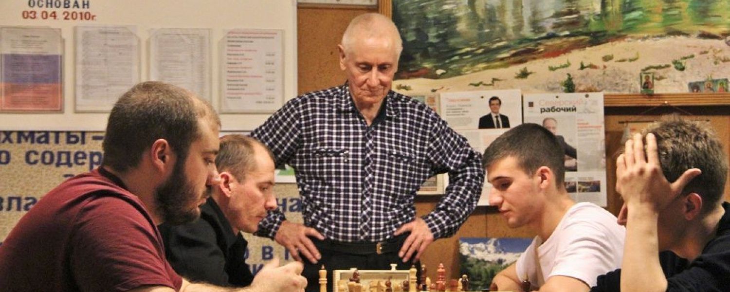 Трубопрокатчики организовали шахматный и атлетический турнир