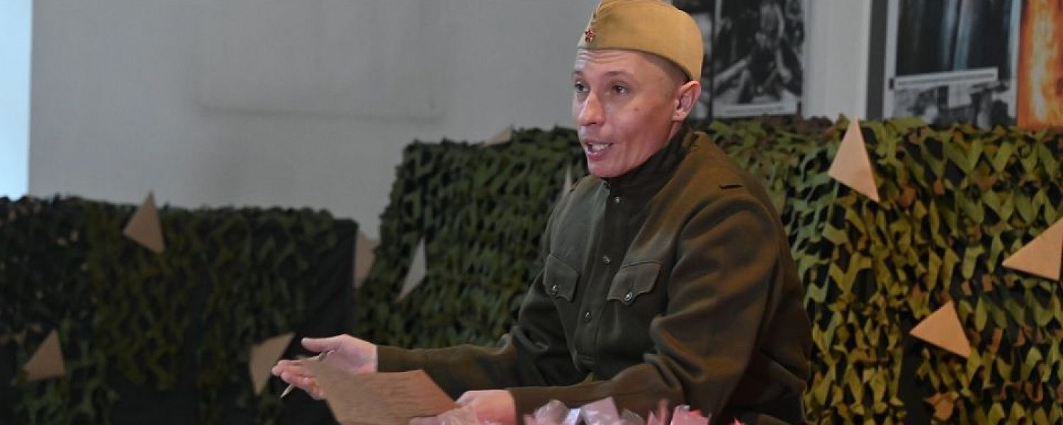 Исторический спектакль. В Северской домне прозвучал "Монолог солдата"